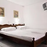Amalia Aparthotel Koukounaries