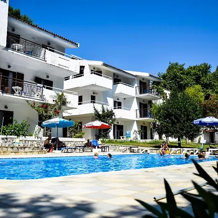 Amalia 2* Koukounaries