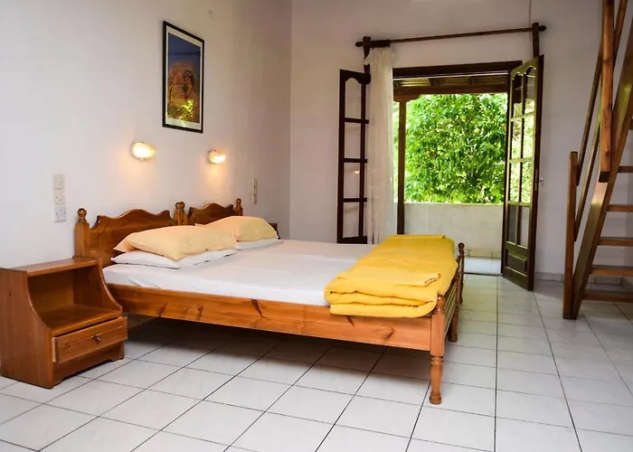 Amalia شقة فندقية 2*