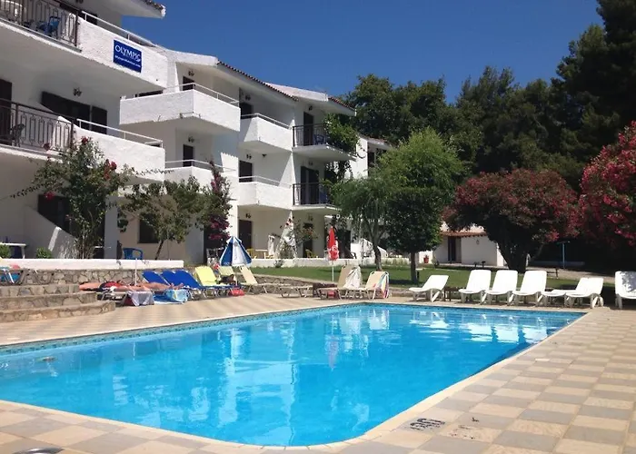 Amalia كوكونارييس